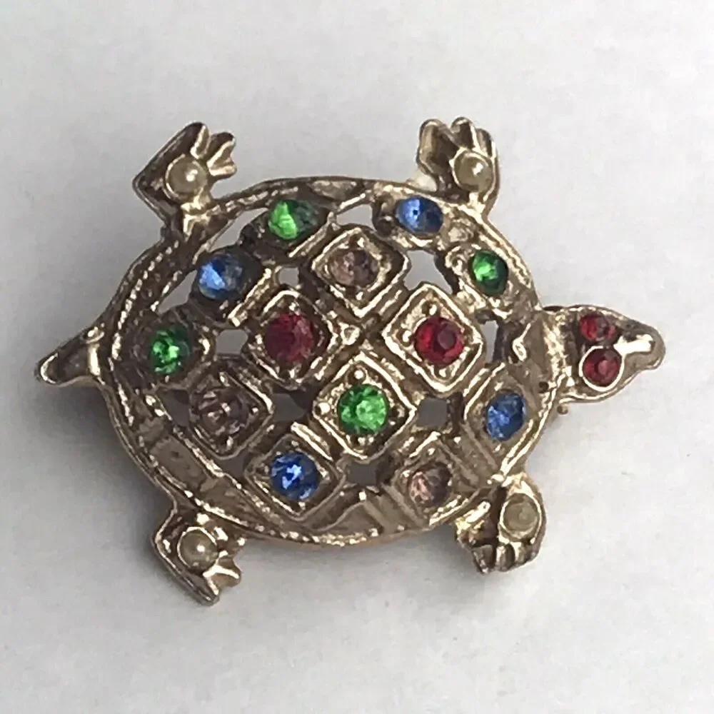 Turtle Fancy Multi Color Jeweled Brooch Pin Vintage Gold Tone